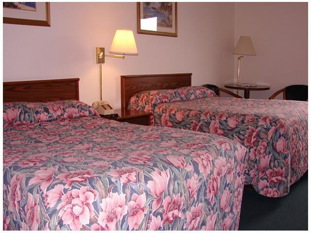 Red Carpet Inn Hillsville Chambre photo